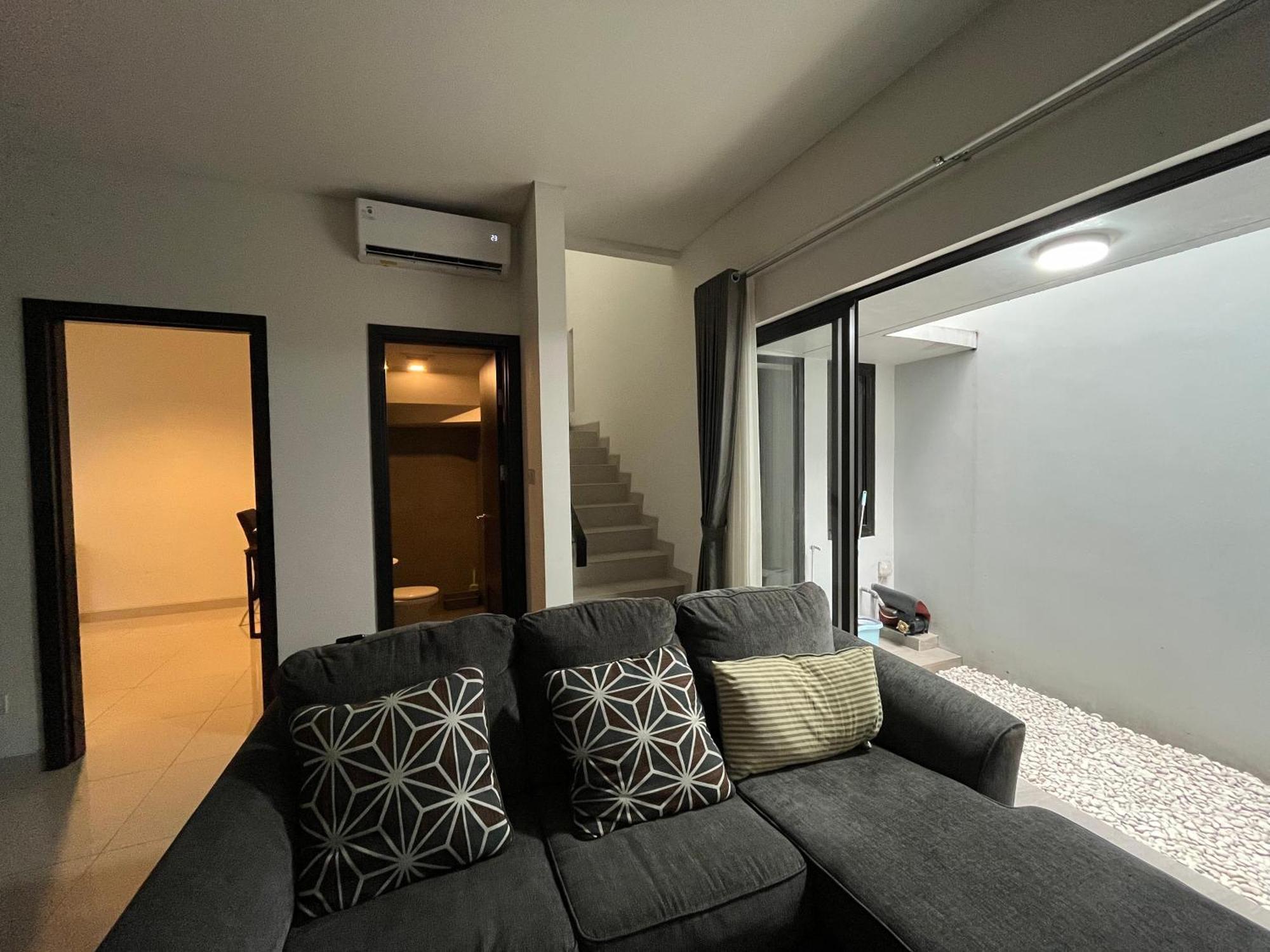2 Floor Cozy House In Wisteria Jakarta Garden City المظهر الخارجي الصورة